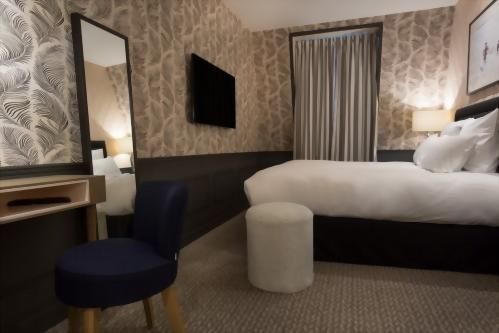 Hotel La Parizienne - Chambre